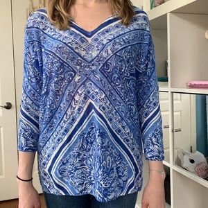 NWT Lilly Pulitzer summer Sweater 💙